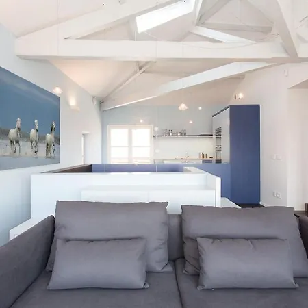 Floor2 Beds W/sea Wiew Cannes